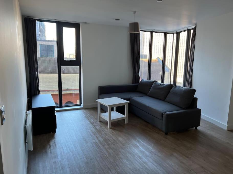 Brand New Heart Of Birmingham One Bedroom Buitenkant foto